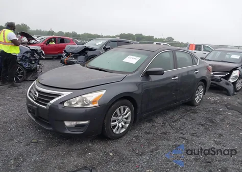 2013 Nissan Altima 2.5 S z USA, uszkodzony, nr VIN 1N4AL3AP6DC270191